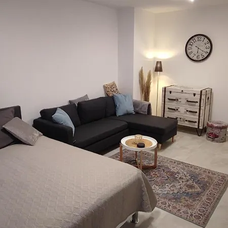 Apartament Perle Im Zentrum Von Mg / Minto